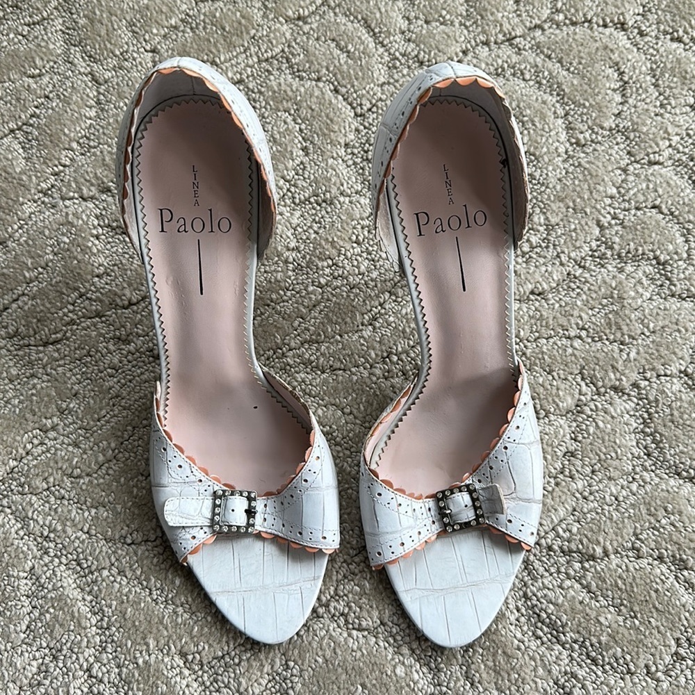 Linen Paolo Women’s White Heels Size 8 1/2